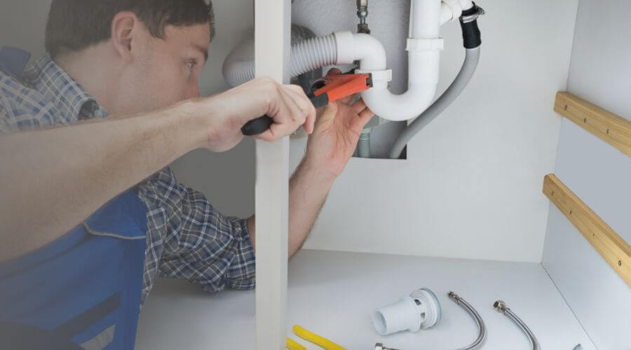 Local tankless water heater installation in Germantown, IL